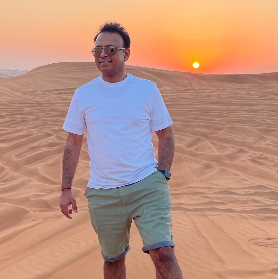 No photo description available.